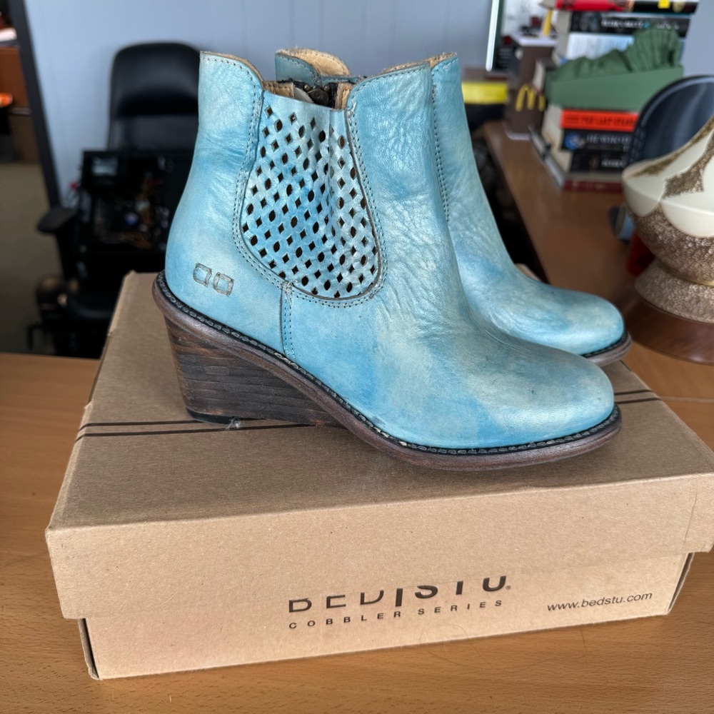 Bed Stu Blue Leather Ankle Boots New With Box